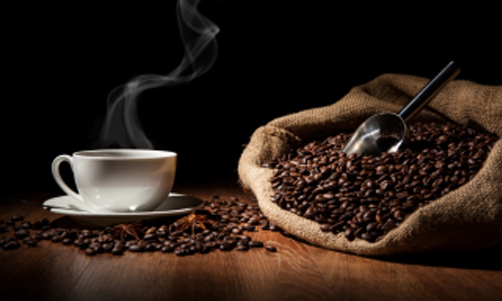 What Influences Coffee’s Aroma, and How Can Packaging Preserve It?